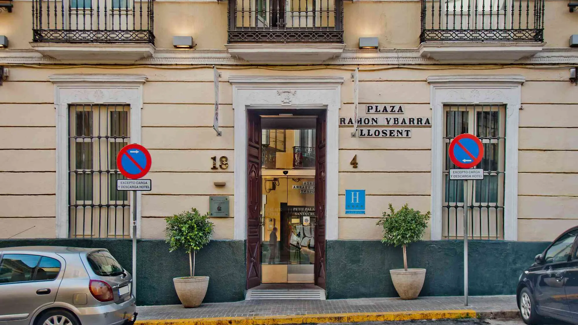 Otel Petit Palace Santa Cruz Sevilla