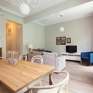 Easysleep Gaudi Terrace Apartment Barcelona